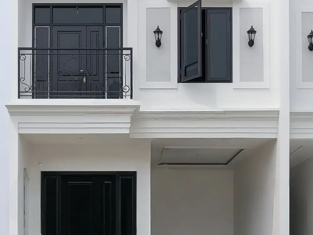RUMAH 2 LANTAI + ROOFTOP TERMURAH DI JAKARTA SELATAN