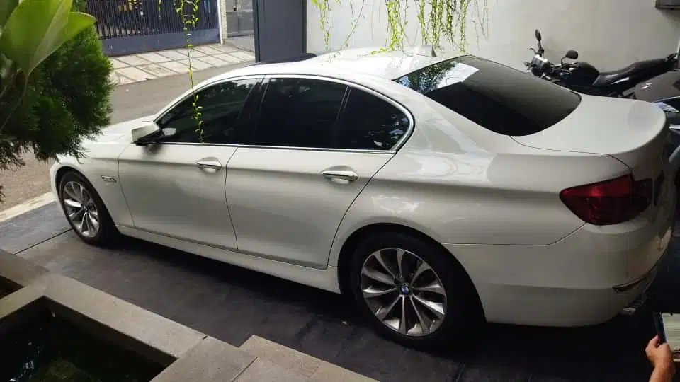 BMW 520i Luxury Sunroof 2017