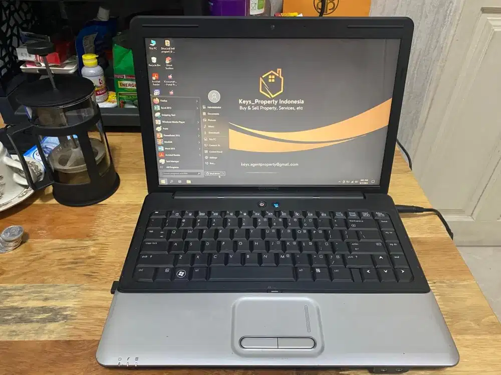 Dijual - Laptop Merk Compact