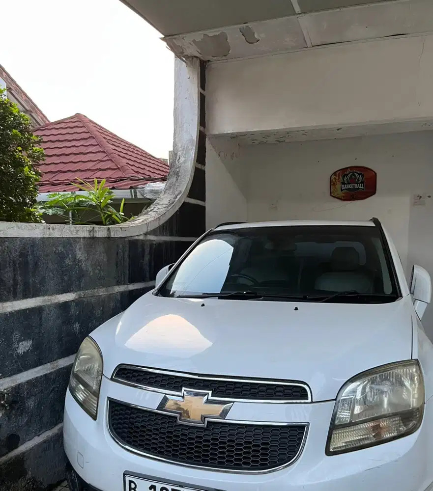 Chevrolet Orlando 2012 Bensin