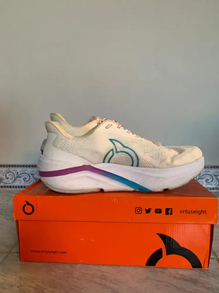sepatu Ortuseight Hyperblast 2.0
