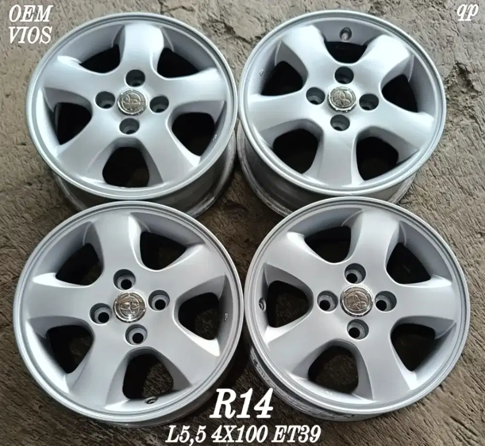 Jual velg oem vios r14 4x100 agya ayla sigra dll