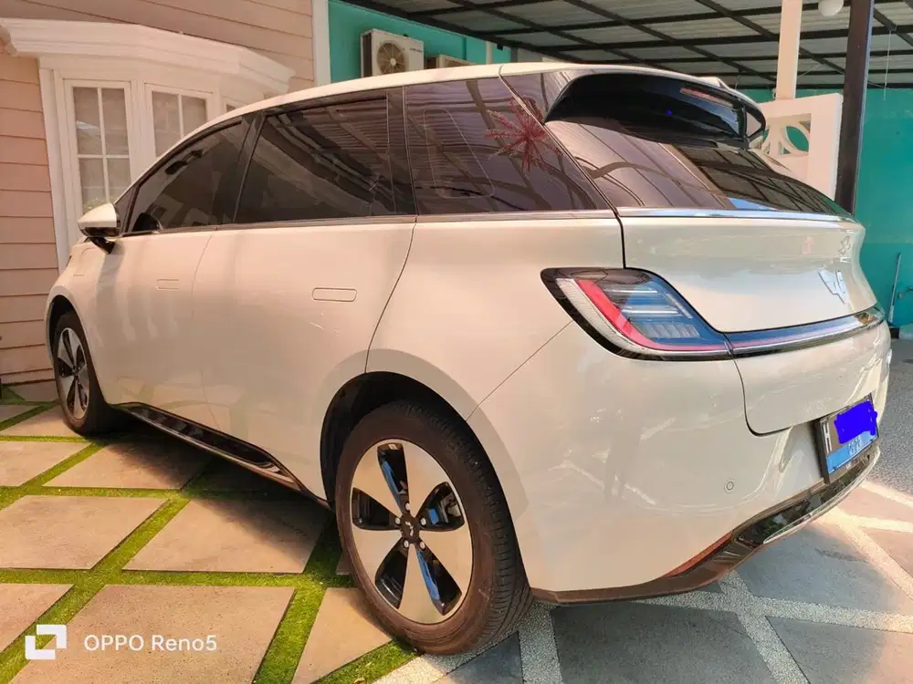 Cloud EV Wuling ( 2024 )