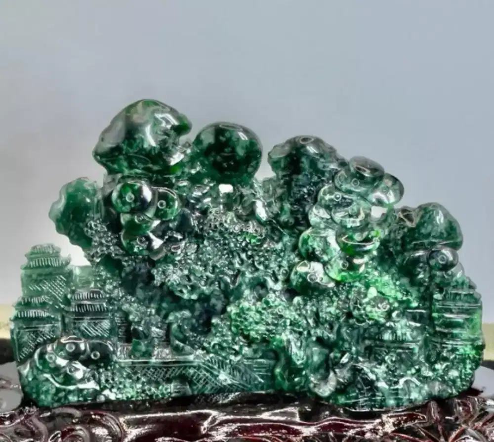 Jadeite jade giok Burma type A natural ukiran pemandangan