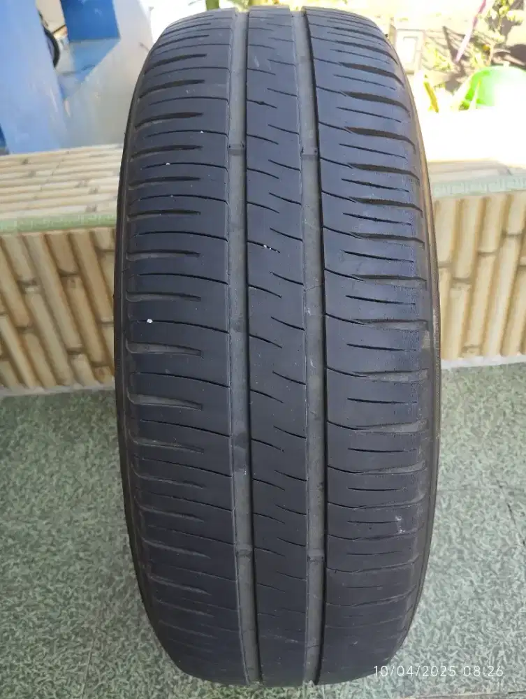 Ban Michelin 185/65 R15