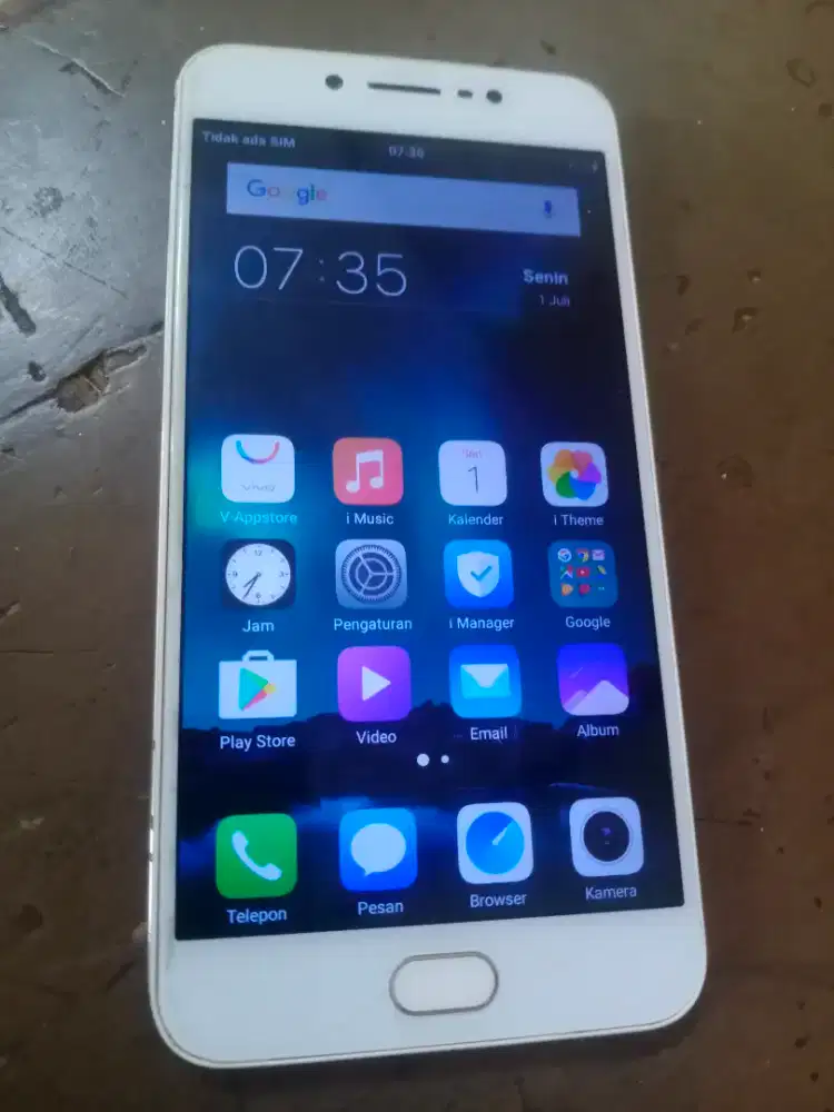 Vivo y 67 ram 6 /128 normal siap pakai