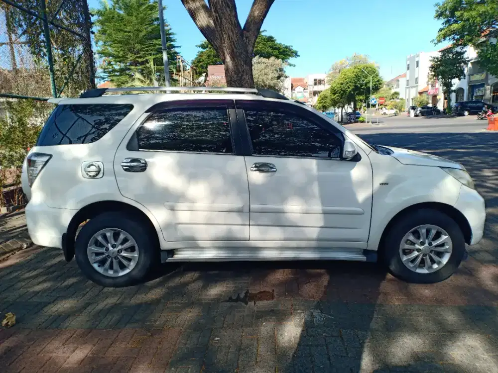 Terios TX Matic 2013