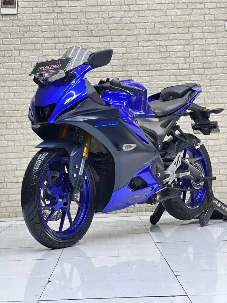 R15 V4 2022 blue rice plat jatim