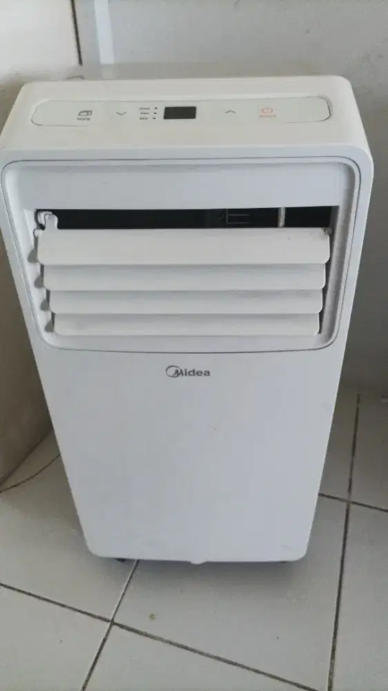 Dijual AC portable Midea