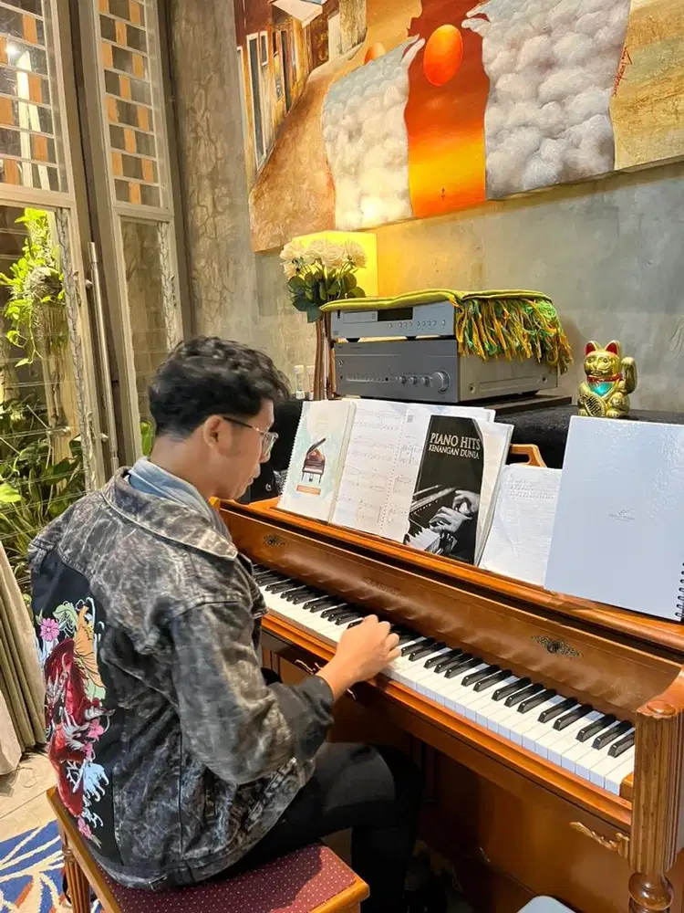 Les Piano Guru Keyboard Pop 1jt/b Privat BSD Bintaro Tangerang Jakarta