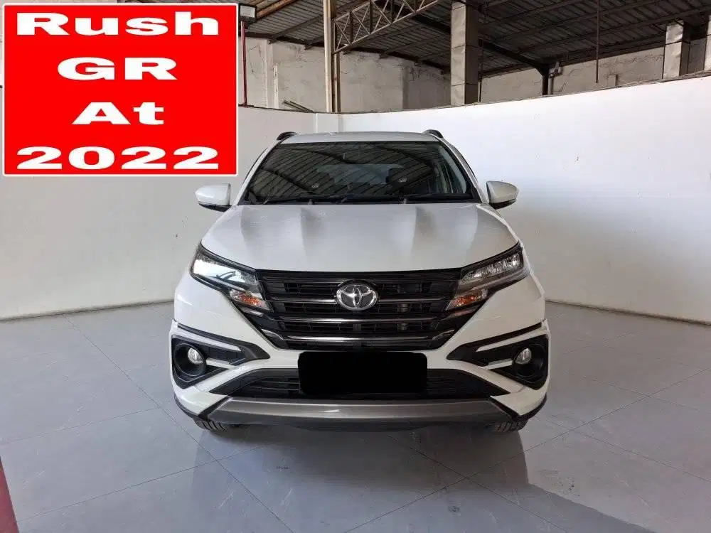 Toyota Rush GR AT 2022 KM 35 rb plat bekasi