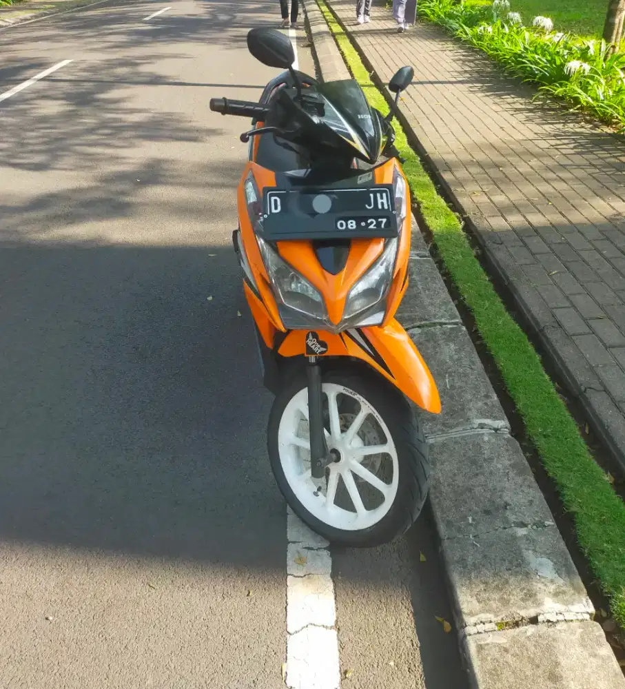 Honda Vario 125 KZR
