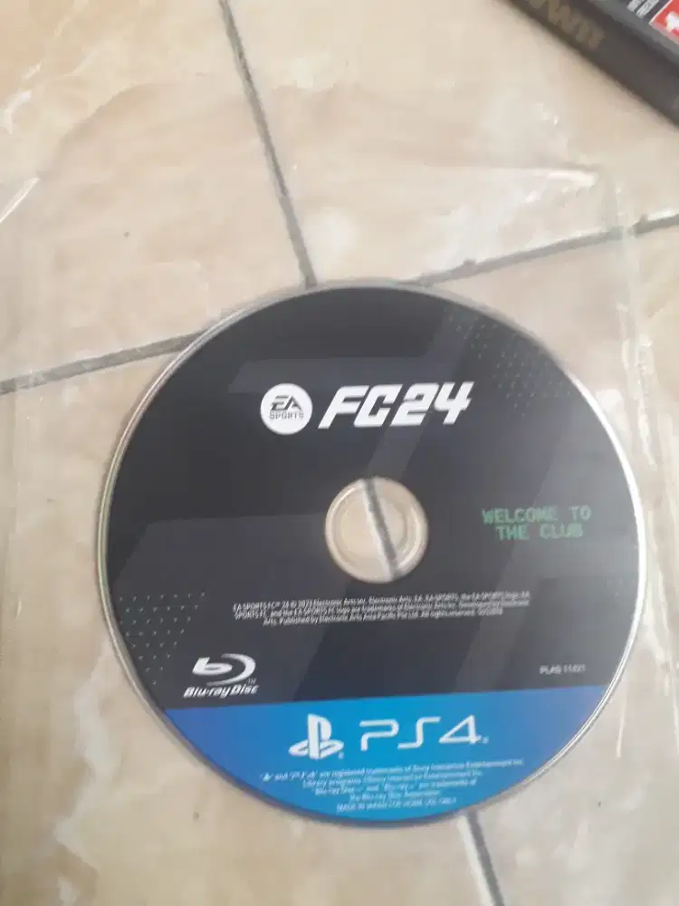 Kaset ori PS4 FC24 normal minus box poris cipindoh