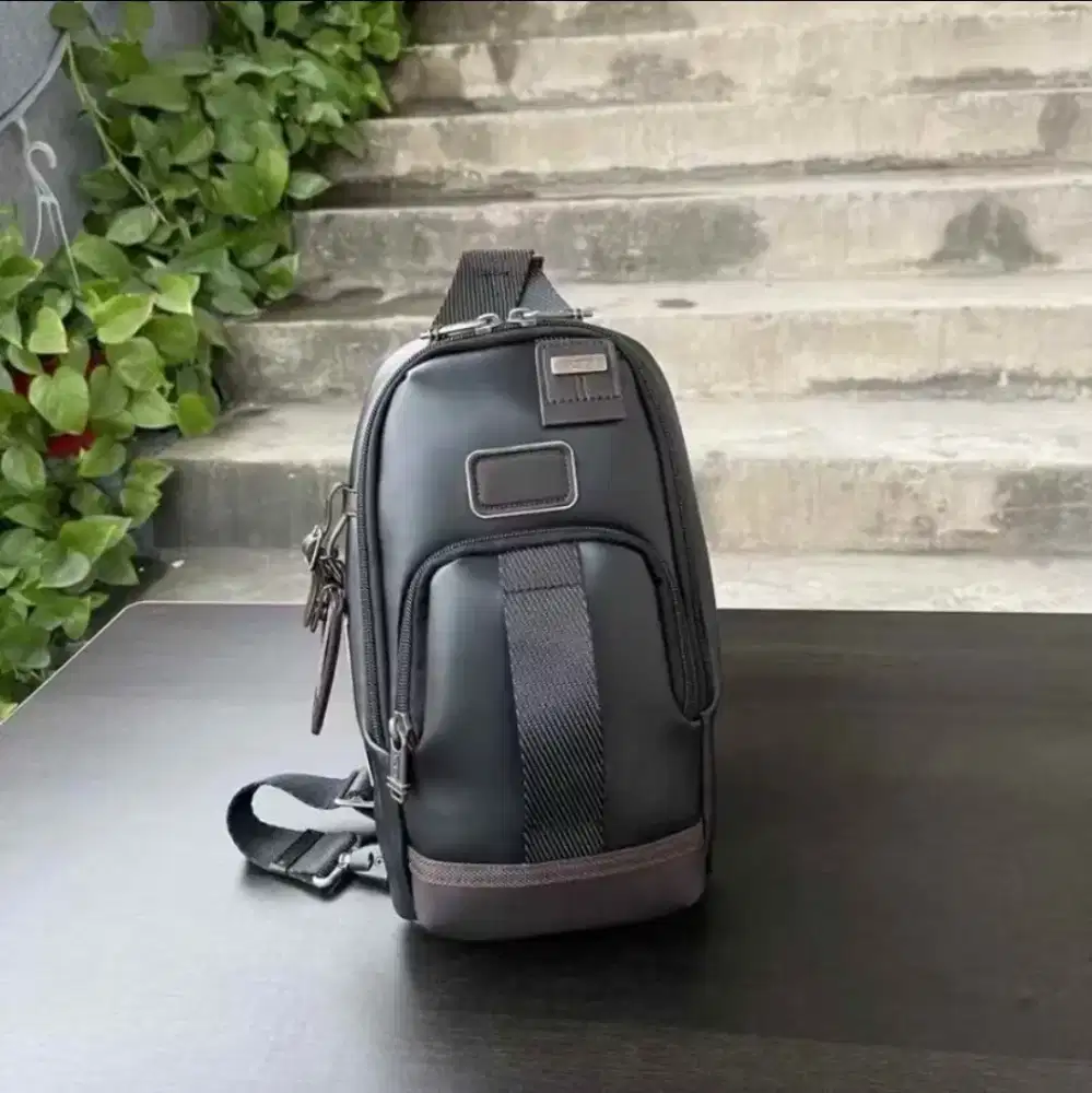 Chest Waist Bag Tas Slempang Kulit