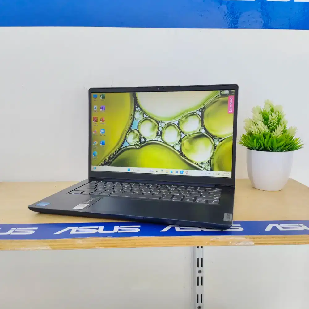 {SALE} Laptop Second LENOVO SLIM 3  Core i3-1115G4 (8 GB / SSD 256GB)