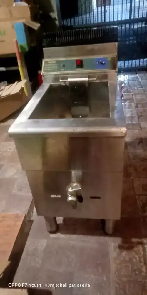 Jual cepat Deep Fryer Gas