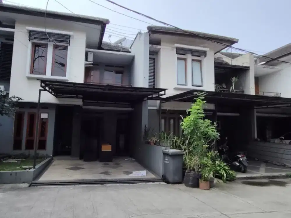 Termurah! Rumah di Komplek Mitra Residence Antapani