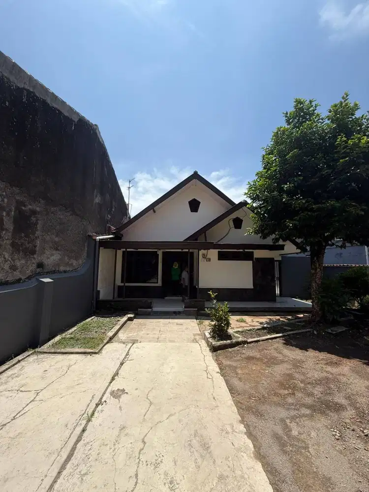 dikontrakan rumah Gang lengkeng kota sumedang