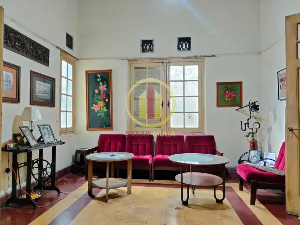 Rumah di lokasi strategis pungkur pusat kota Bandung