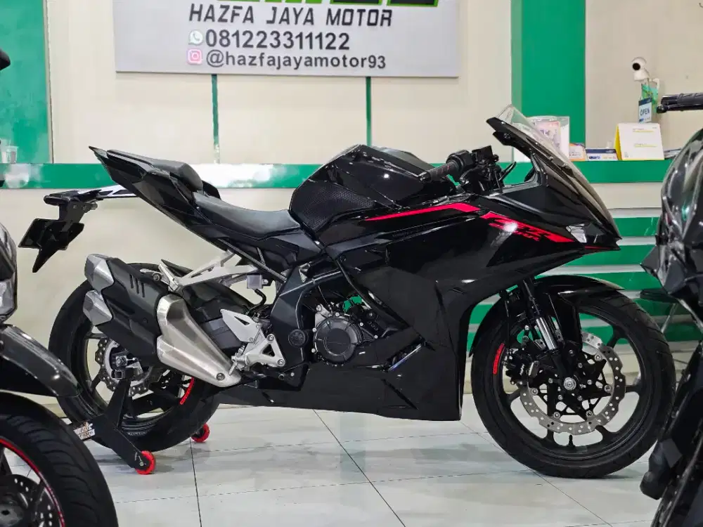 Honda CBR 250RR 2023
