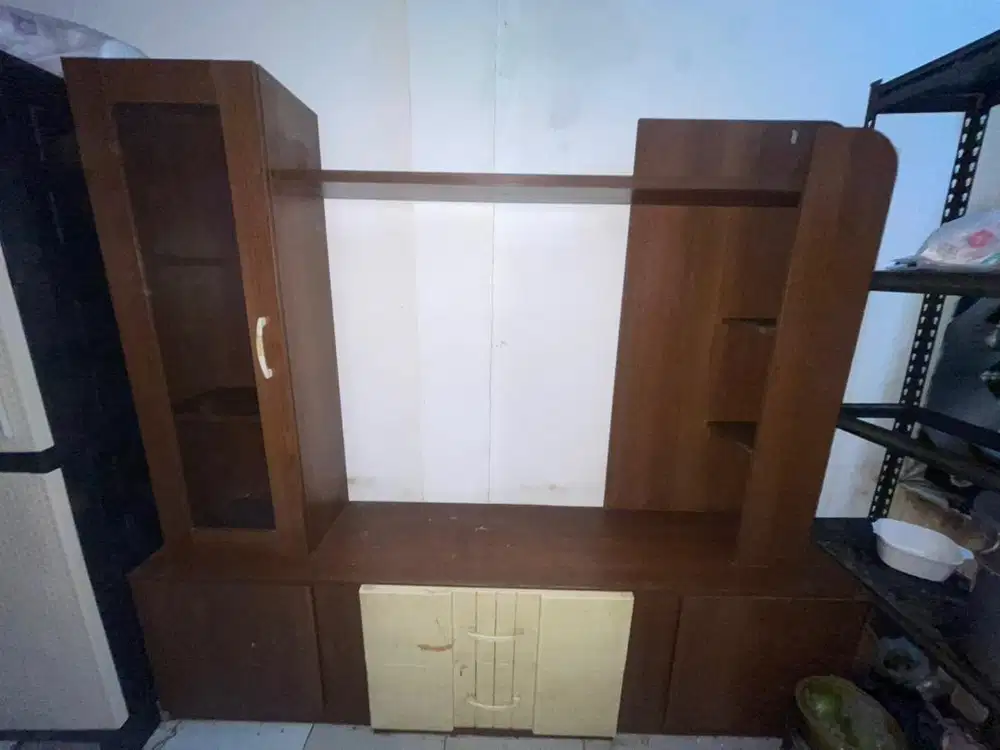 Bufet lemari tv