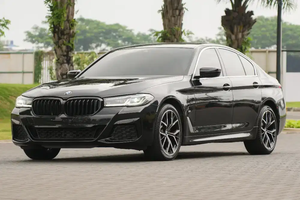TERMURAH DI PASARAN! BMW 520i M Sport LCI 2022 (G30)