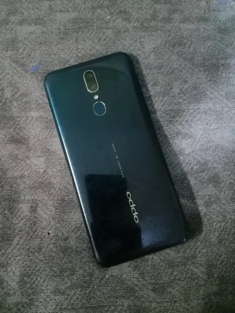 OPPO F11 ORI 4/128 (BATANGAN)