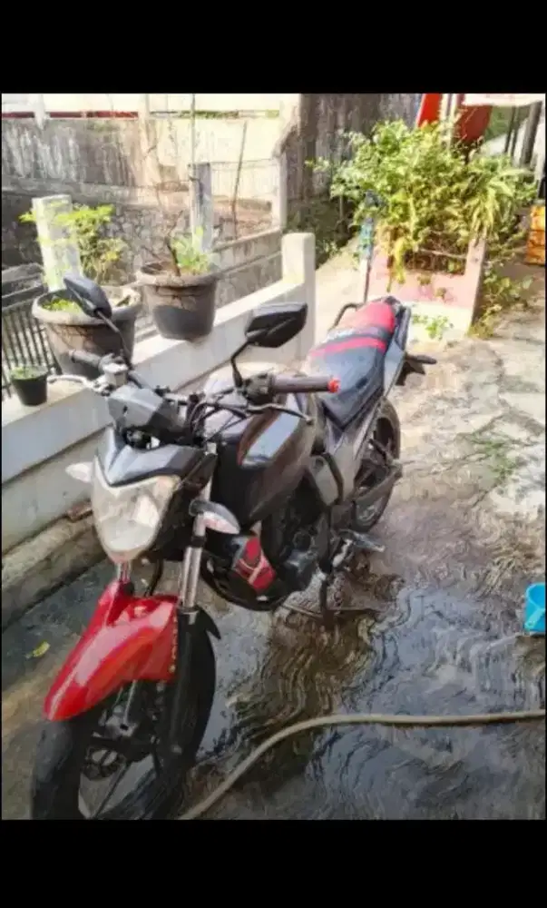 DIJUAL MOTOR YAMAHA BYSON