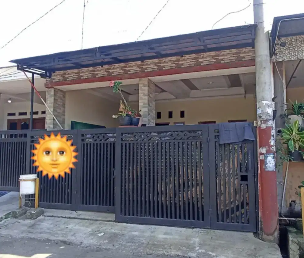 Rumah murah BTR depan lapangan