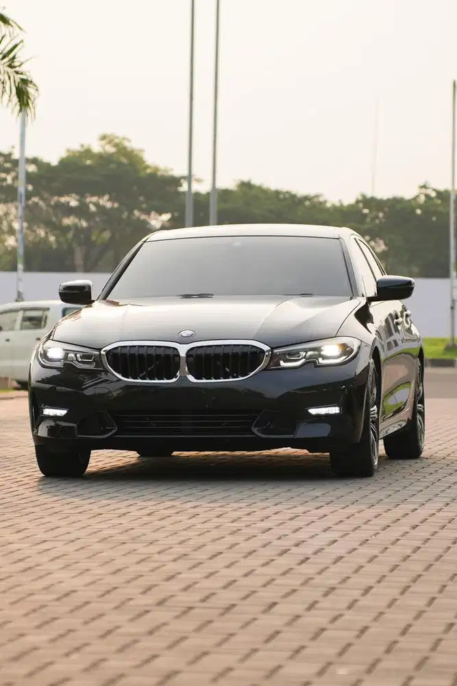 Mewah! BMW 320i Sport 2022 New Model G20 w205