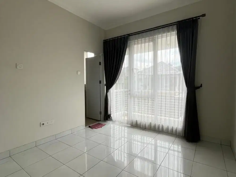 Jual Cepat Rumah Dua Lantai di Dalam Cluster Kota Wisata Cibubur