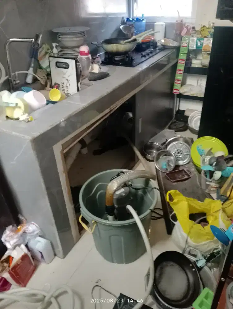 Pendorongan wastapel mampet