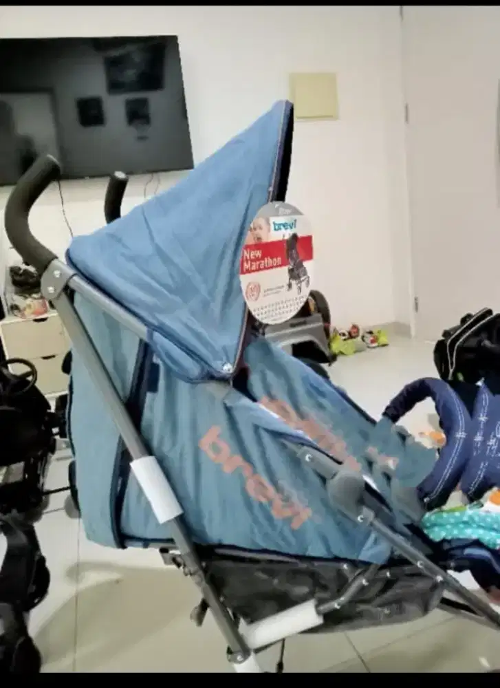Dijual Stroller 33kg merk marathon Brevi