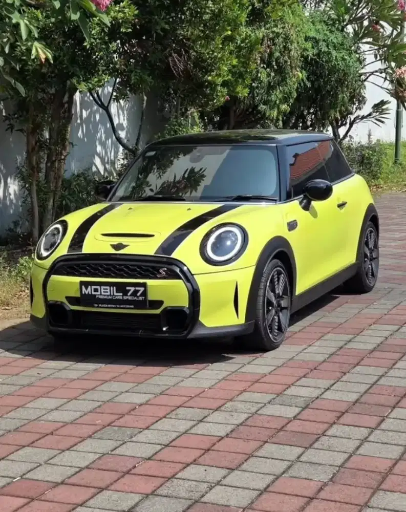 Mini Cooper S 2.0 3door odo 12rb Tahun 2023