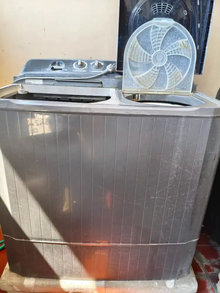 MESIN CUCI LG 10KG 2 Tabung
