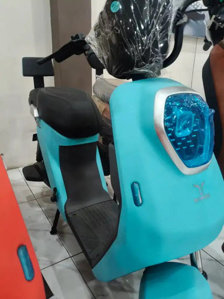 Sepeda Listrik Uwinfly M60