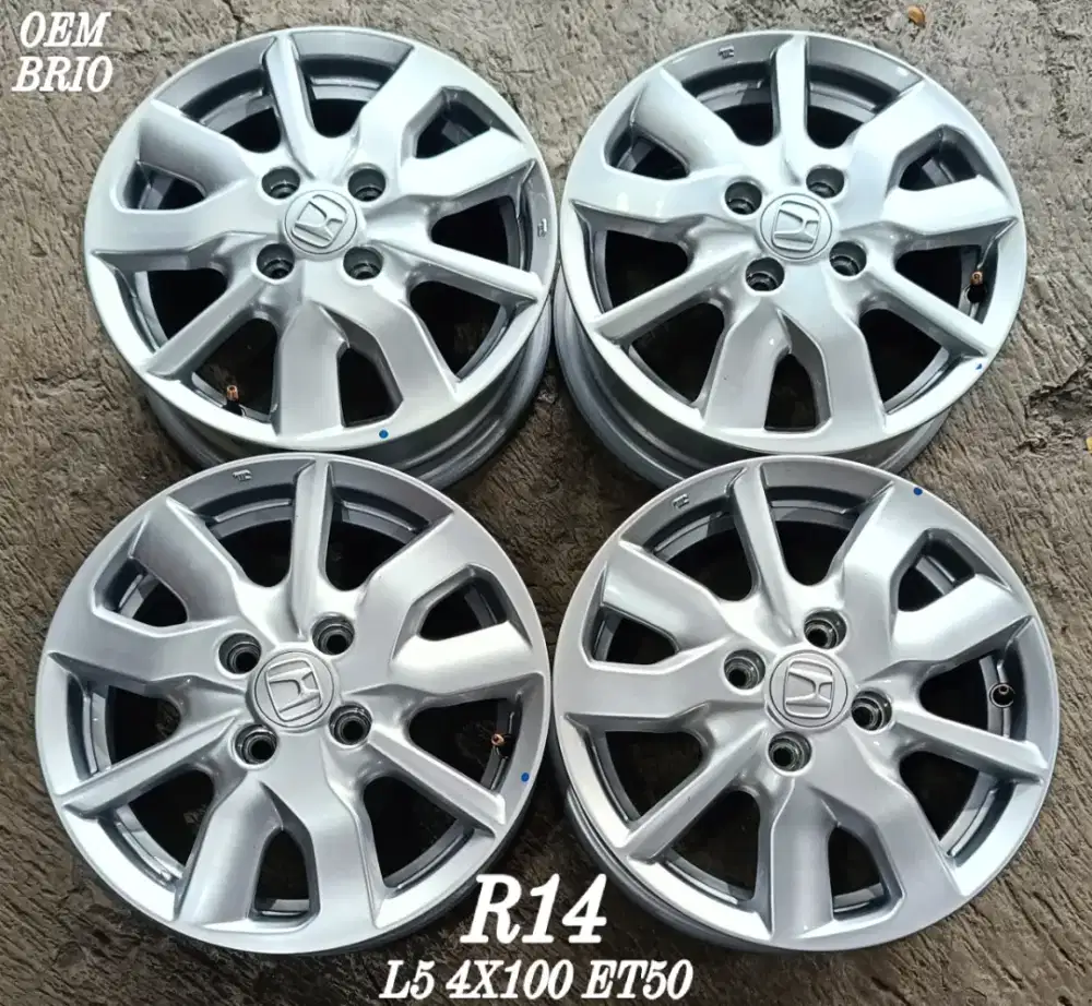 Jual velg oem brio r14 4x100 agya ayla sigra dll