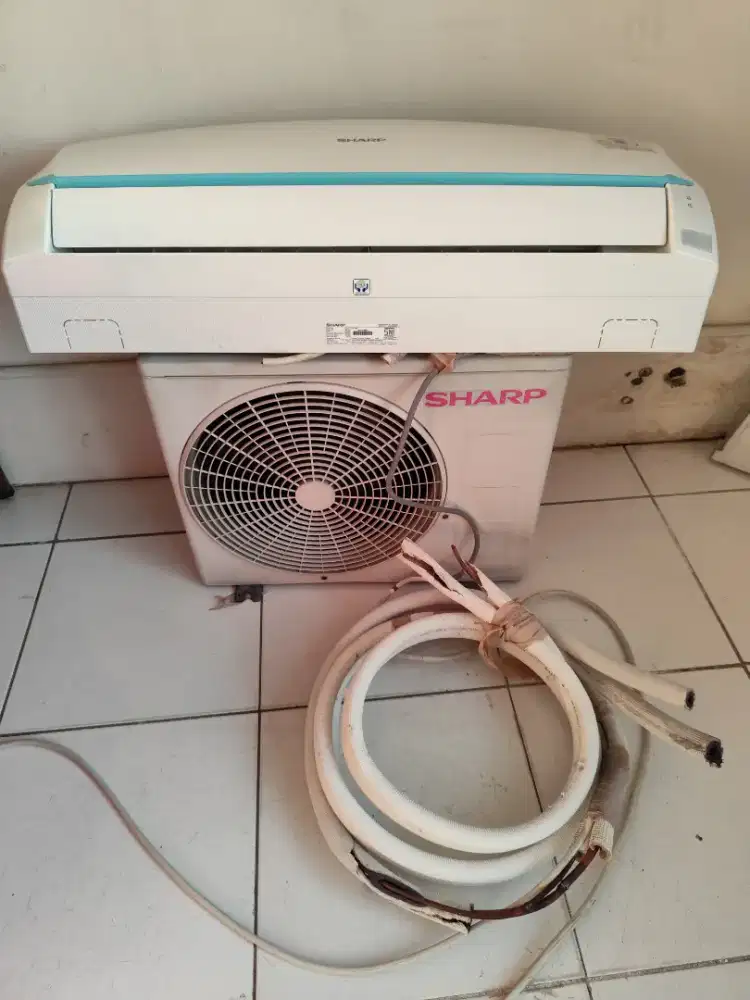 AC SHARP 1 PK LIKE NEW