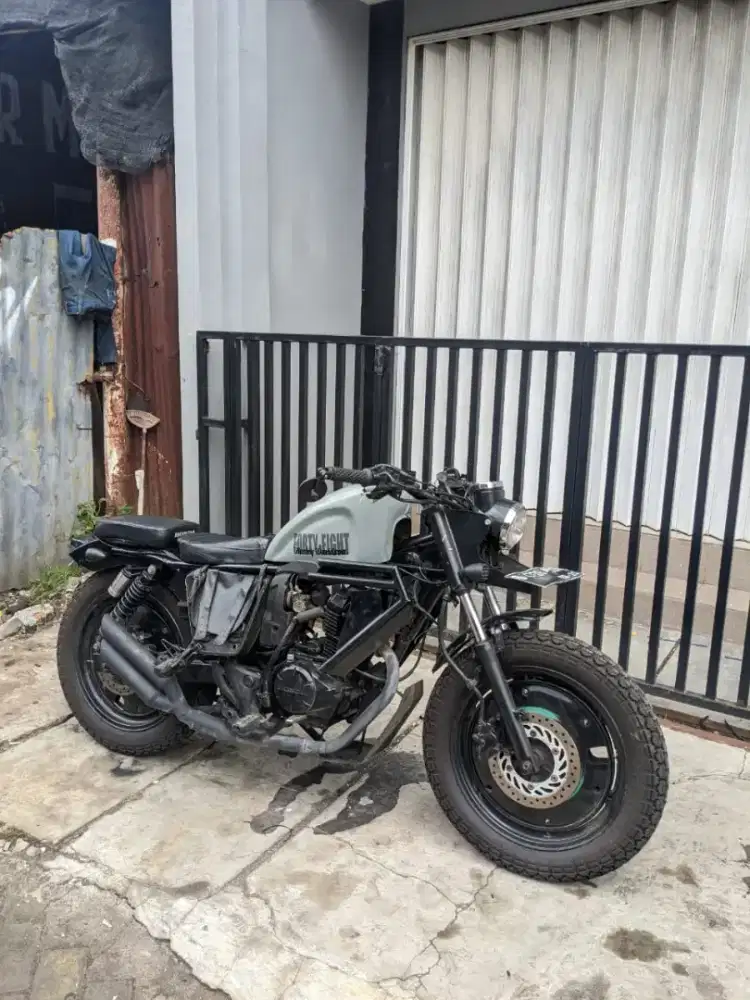 Megapro injeksi bobber ss komplit