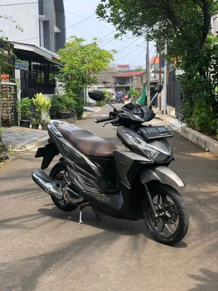 DP 1,6 Jutaan Honda Vario 150 CBS ISS ESP 2017