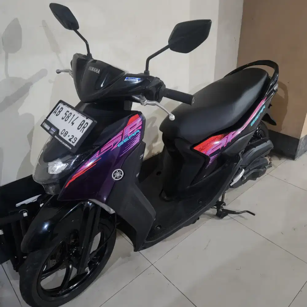 Gear 125 hitam 2024 Gbm bisa tunai atau kredit