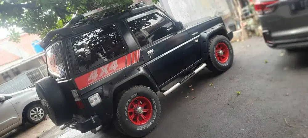 Daihatsu Feroza 1995 Bensin