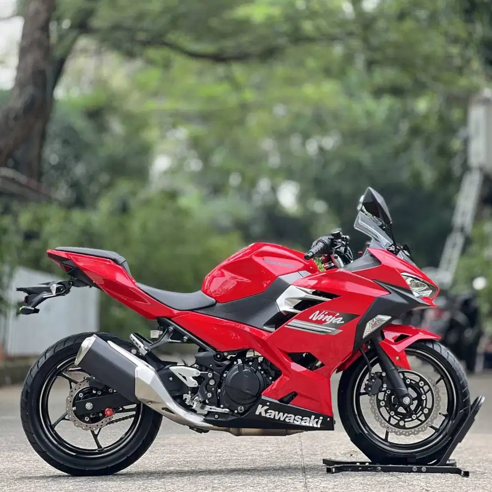 KAWASAKI NEW NINJA 250 FI MERAH 2023 KM 200 PERAK PAJAK PANJANG MULUS