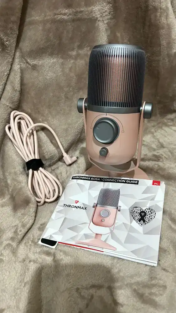 Thronmax M4 Plus Rosa Edition