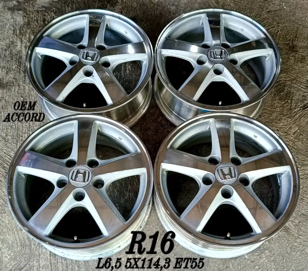 Jual velg oem accord r16 5x114,3 innova grandmax dll
