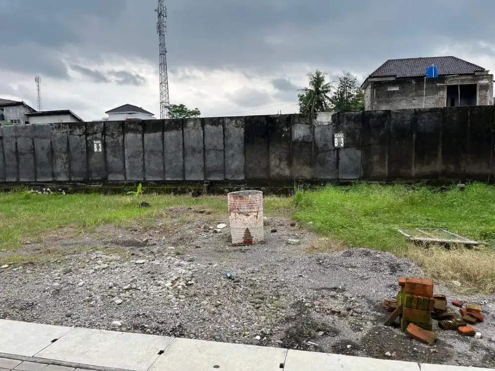 Tanah Cantik Lokasi Premium 50b meter jalan Raya Tajem Dekat Sekolah Budi Mulia