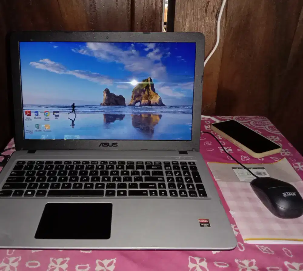 Laptop ASUS  X5