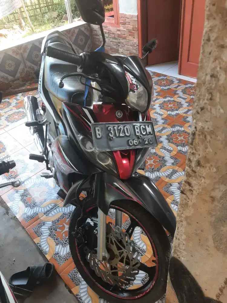 Jual motor jupiter 2010