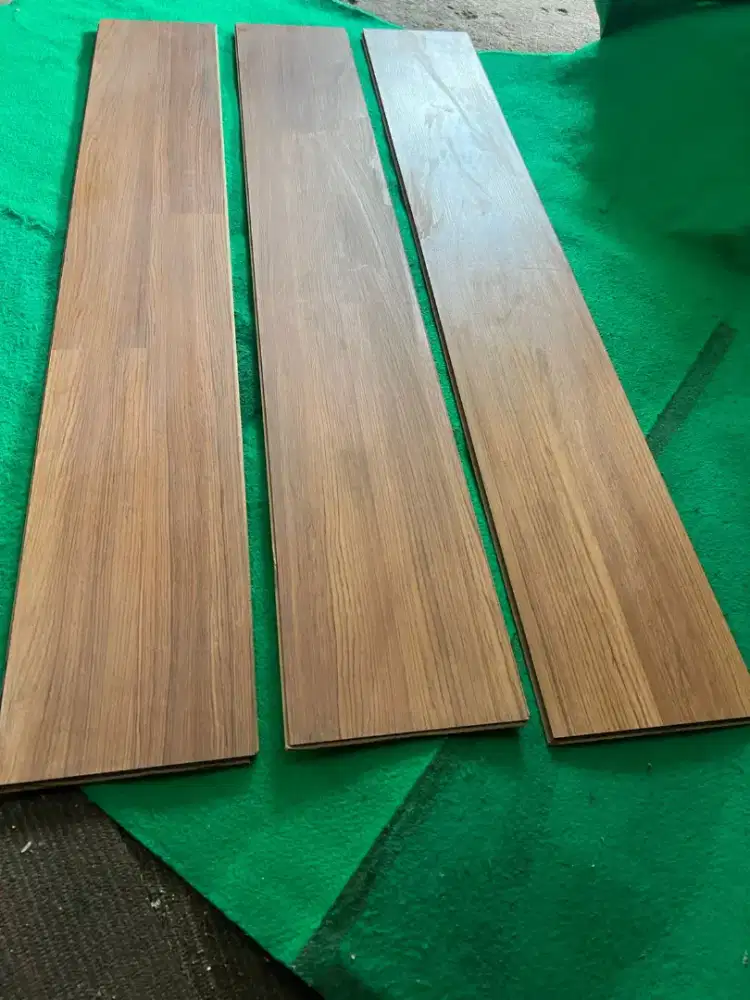 Parkit Lantai MDF
