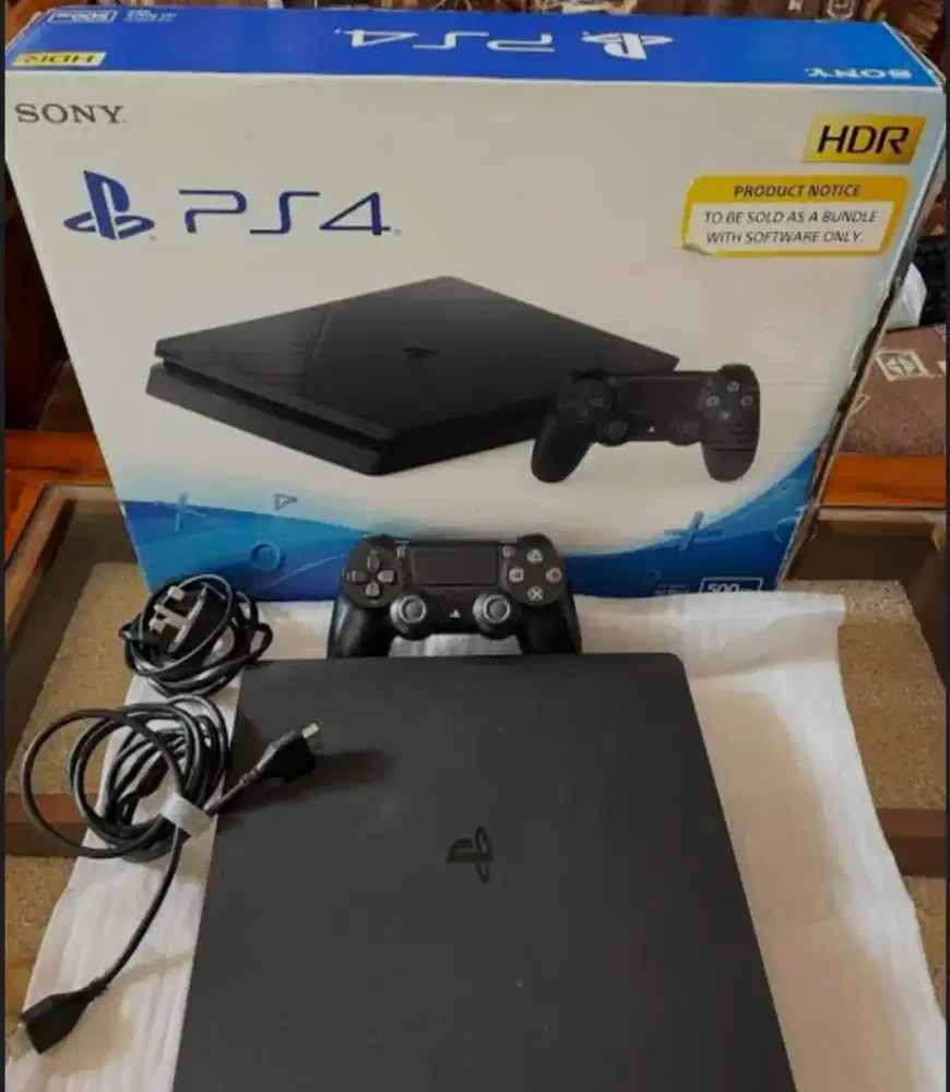 Play Station PS 4 seken
